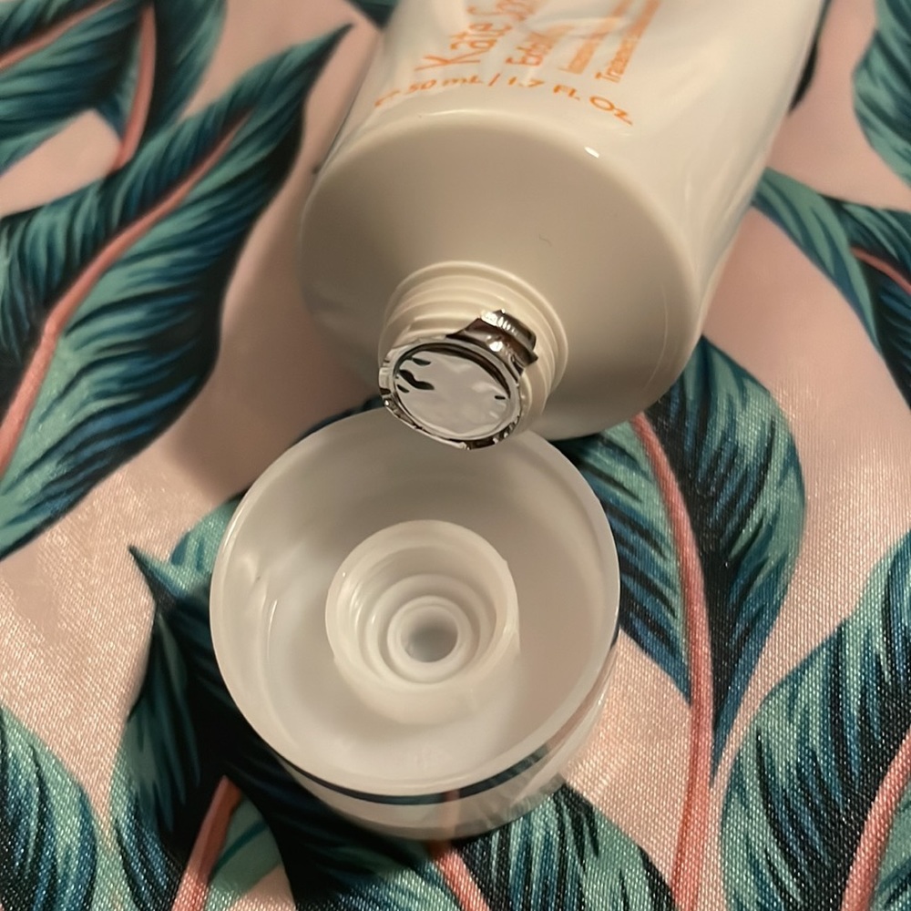 Kate Somerville ExfoliKate Treatment - Picture 3 of 7